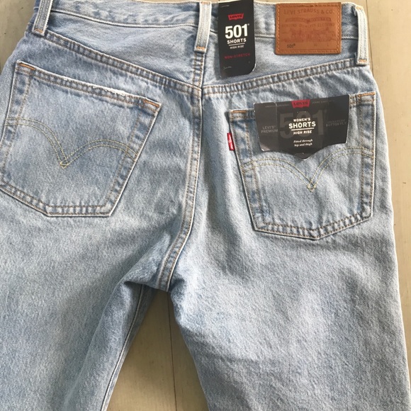 Levi's Denim - COPY - Levi’s high rise 501 mid thigh distressed denim jeans